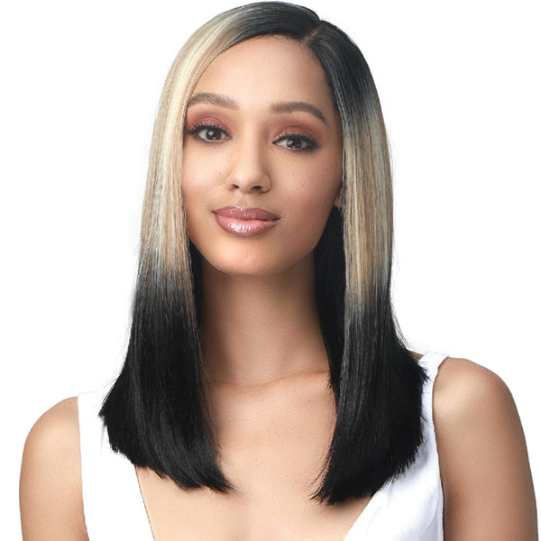 BobbiBoss 3.5" Deep Part Ear-to-Ear Lace Front Wig - MLF461 Mayah